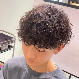 ミディアム カラー パーマ ヘアアレンジ メンズ キッズ ネイル マツエク・マツパ アイブロウ ✂️メンズカット ひろき✂️のヘアスタイル