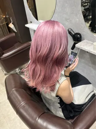 ミディアム 池袋/カラー特化🎨 ロング料金なし🩵のヘアスタイル