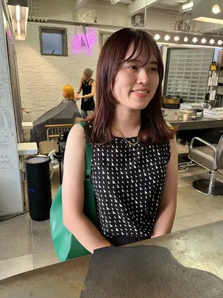ミディアム カラー eri kinjoのヘアスタイル