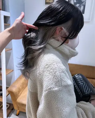 ロング ブリーチなし 透明感カラー/艶髪のヘアスタイル