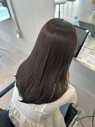 ロング カラー IO イオリのヘアスタイル