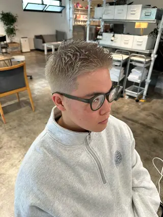 ショート カラー メンズ 【メンズ職人】 ✂️佐藤友のヘアスタイル