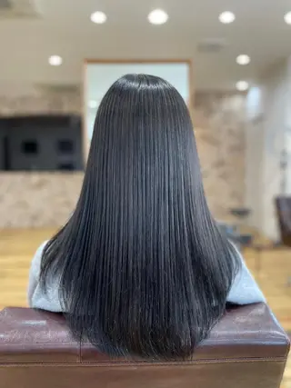 ロング YASUHIRO グレージュ/メンズのヘアスタイル