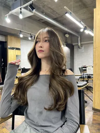 ロング カラー ヘアアレンジ レイヤー／顔周り 韓国ヘア森田和貴のヘアスタイル