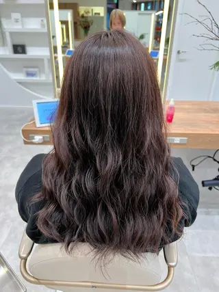 ロング カラー 一ノ瀬 蘭のヘアスタイル