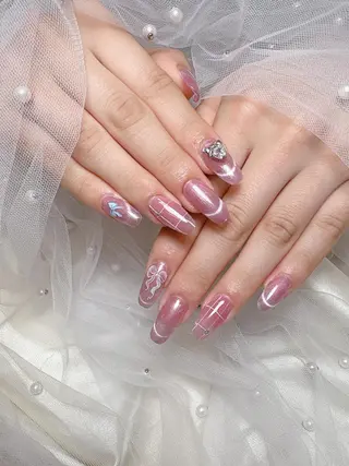 ネイル 🦋 MiKi 🦋 ネイルサロンのネイルデザイン