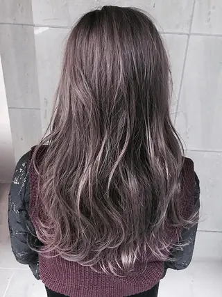 カラー いわさき ゆずほのヘアスタイル