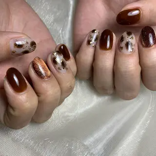 ネイル 里見 麗のネイルデザイン