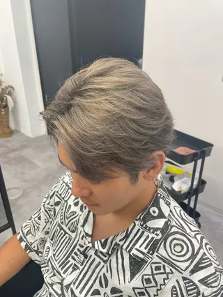 ショート カラー メンズ COCO .のヘアスタイル