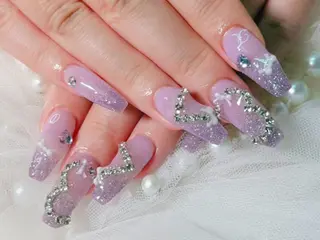 ロング Hanaai Salonスニタのネイルデザイン