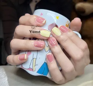 ミディアム トウイ nailのネイルデザイン