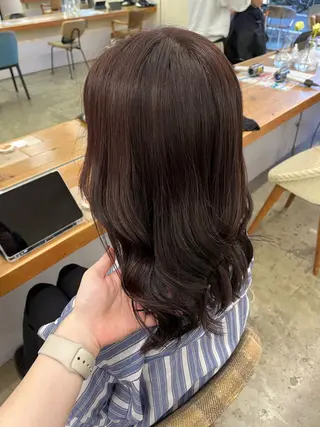 セミロング カラー 波多野 芽衣のヘアスタイル