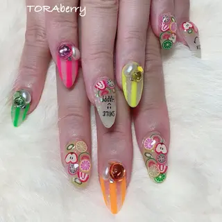 ネイル ネイリスト なつみのネイルデザイン