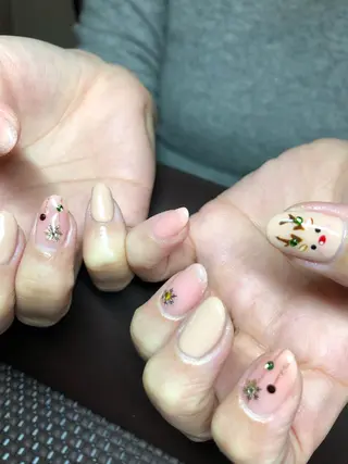 ミディアム ma cherieのネイルデザイン