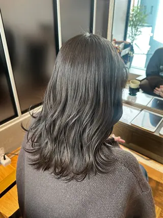 セミロング 後藤 梨乃のヘアスタイル