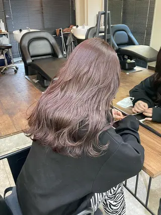 ミディアム カラー パーマ ヘアアレンジ メンズ キッズ ネイル マツエク・マツパ アイブロウ 切りっぱなしヘアボブ ミディアムヘアRYOのヘアスタイル