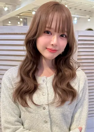 ミディアム 大人可愛いレイヤー 大田のヘアスタイル