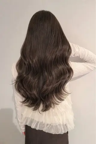 ロング カラー knock な お 烏丸御池のヘアスタイル