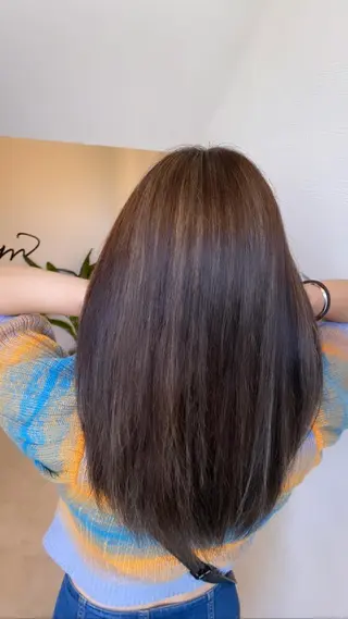 セミロング glowm店長 加藤翔太のヘアスタイル