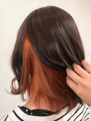 カラー 下池 紗加のヘアスタイル