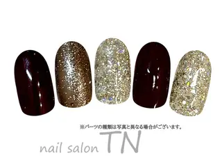 ネイル 矢川 まどかのネイルデザイン