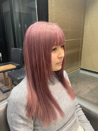 ロング カラー PANOLA下北沢 中川夢菜のヘアスタイル