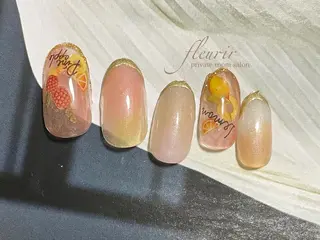 ネイル フルリール 【プライベートサロンのネイルデザイン