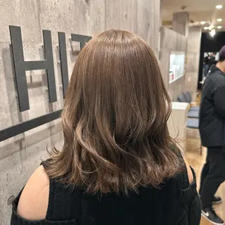 セミロング 髪質改善/ウスイ アイキ/_WHITEのヘアスタイル