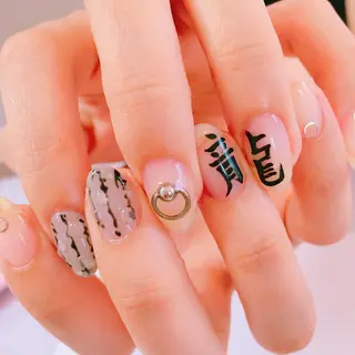 ネイル La neige* yuki 🐩🌙のネイルデザイン