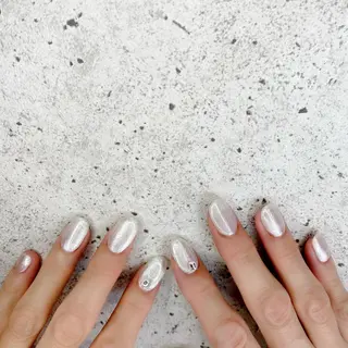 ミディアム カラー パーマ ヘアアレンジ メンズ キッズ ネイル マツエク・マツパ Salon Ｋのネイルデザイン