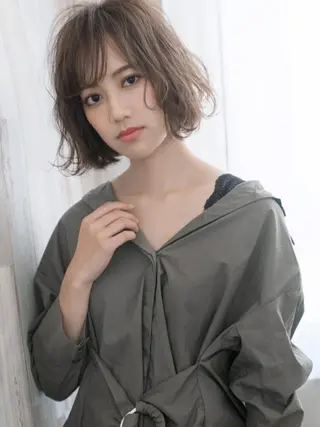セミロング カラー パーマ ヘアアレンジ キッズ ネイル マツエク・マツパ ✨落ち着いた接客 💡高橋優也💡のヘアスタイル
