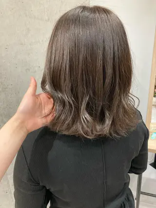 ミディアム ✨色持ちの良い艶 カラー✨蟹江真世のヘアスタイル