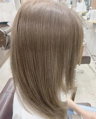 セミロング カラー memento 斎藤大覚のヘアスタイル
