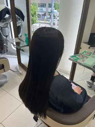 ロング 艶髪【カラー支持率 No.1】リノ🪐のヘアスタイル