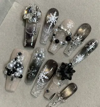 ネイル D-BEAUTY Nailsalonのネイルデザイン