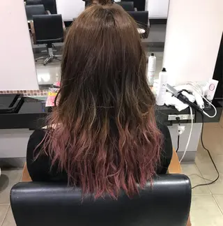 ロング カラー ヘアアレンジ 烏山 達也のヘアスタイル