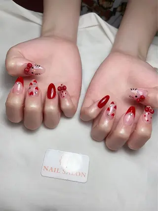 ネイル 💕鈴木ユリ パラジェル/オフ無料のネイルデザイン