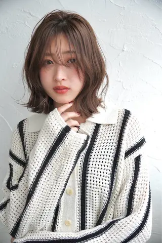 ミディアム カラー Rico OFFICIALのヘアスタイル