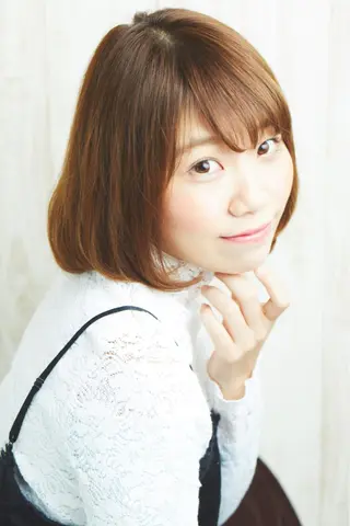 ミディアム カラー パーマ ハイトーン特化🤍 浦住のヘアスタイル