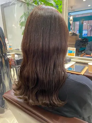 ロング カラー 福田 里央のヘアスタイル