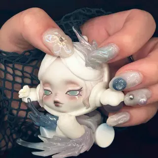 ネイル 個性派✴︎ジャケ写 ネイル🦋mire-のネイルデザイン