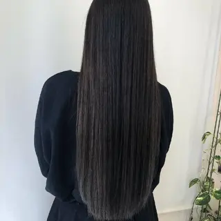 ロング 金曽 (天方) 美子のヘアスタイル