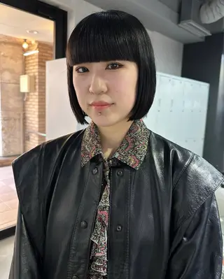 ショート カラー 縮毛矯正×ボブ職人 【圧倒的朝楽ボブ】のヘアスタイル