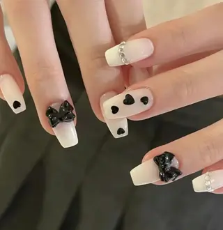 ネイル Queens みなみのネイルデザイン