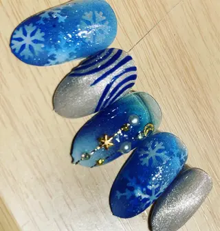 ネイル ネイルスペースR 小林のネイルデザイン