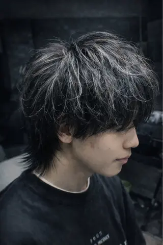 ショート カラー メンズ特化/フェザー /パーマ/伊勢元のヘアスタイル