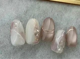 ネイル EARTH笛吹店 ハルナのネイルデザイン