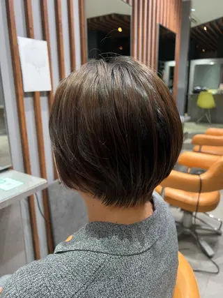ショート 村中 逸紀のヘアスタイル