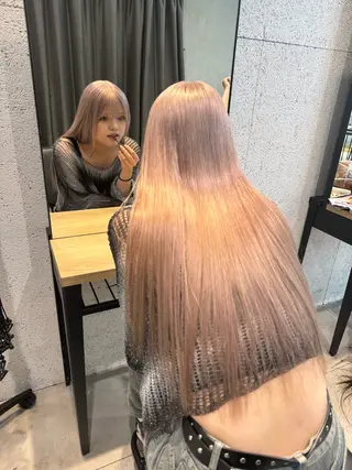 カラー デザインカラー 🎀REINA🎀のヘアスタイル