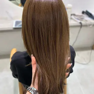 セミロング カラー 伊藤 粹 /浦和/艶カラーのヘアスタイル